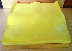 Foam and viscoelastic foam cushion