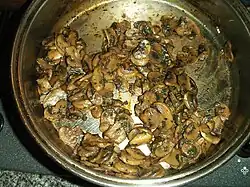 Sautéed champignon mushrooms