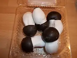 A mushroom-shaped baked dough, grybukai.